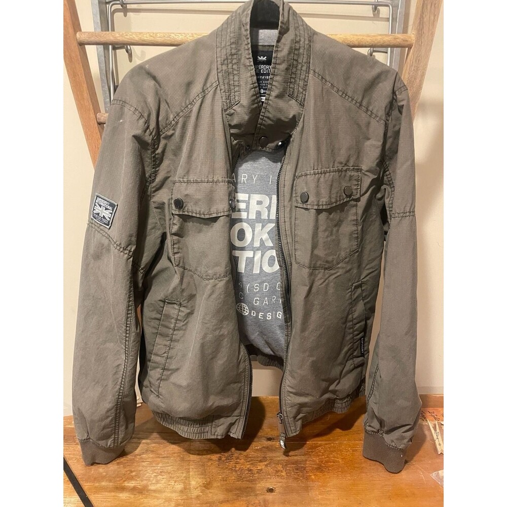 Men's Superdry rookie edition green bomber Jacket size small